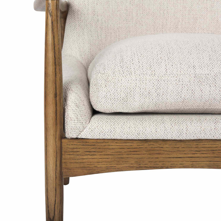 VISTAN ACCENT CHAIR