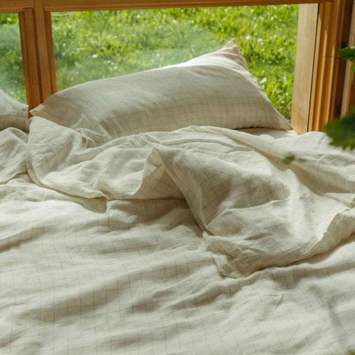 CHECKED LINEN DUVET SET, KING