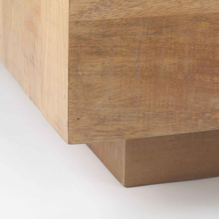 FAEDEN COFFEE TABLE