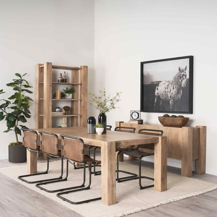 BETONY DINING TABLE