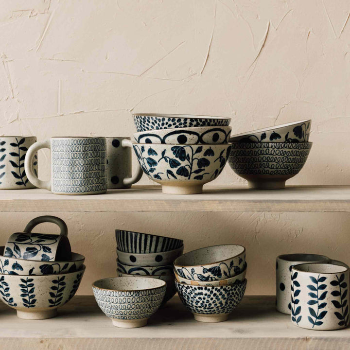 VINE ELEMENT PITCHER
