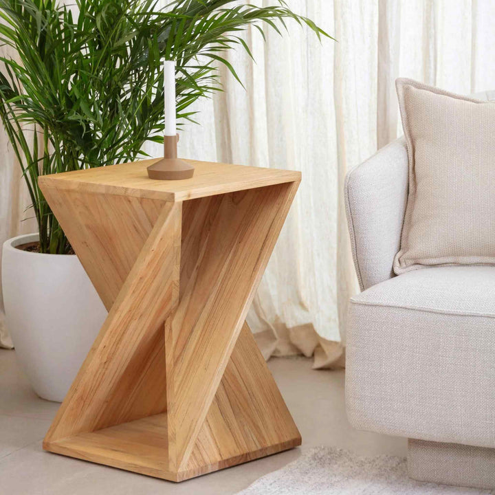 PROFILE SIDE TABLE