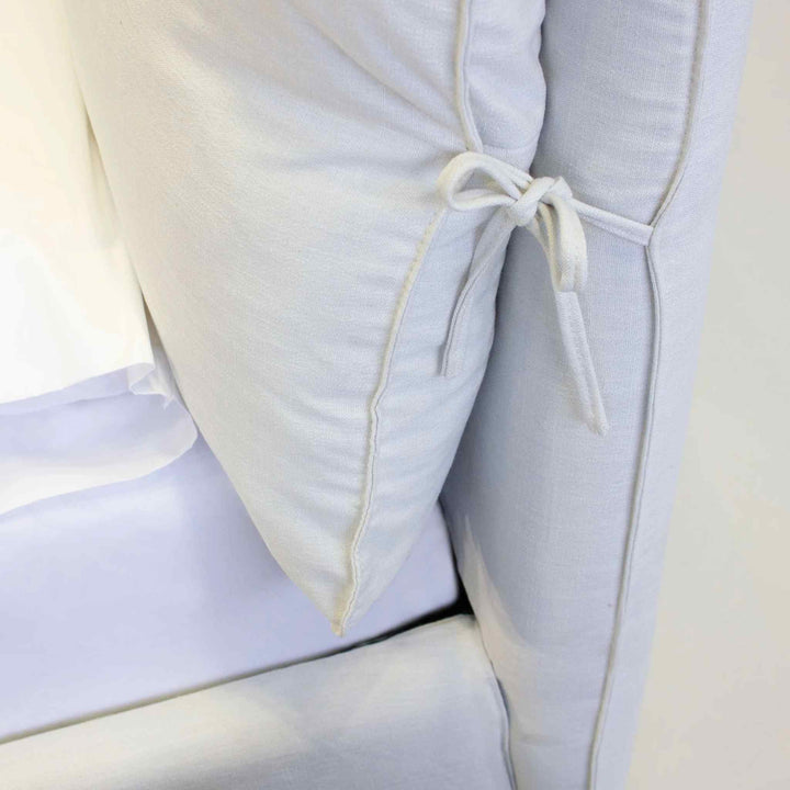 PLUME BED