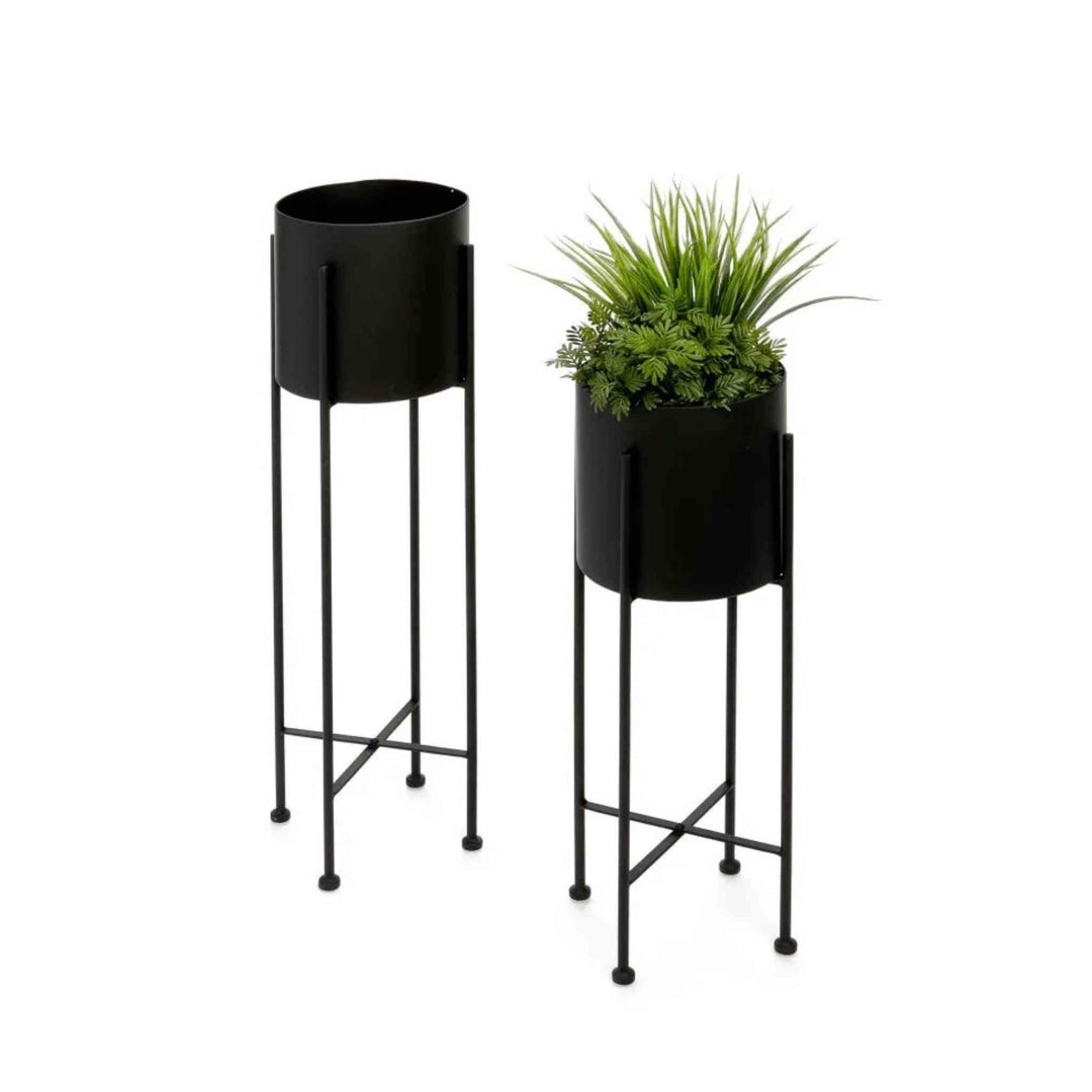 PLANTER STAND