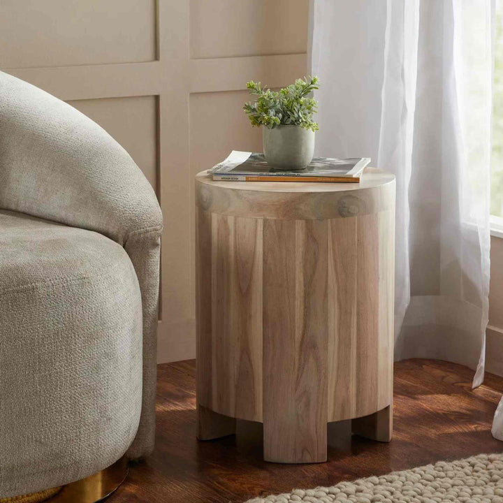 KORN ACCENT TABLE