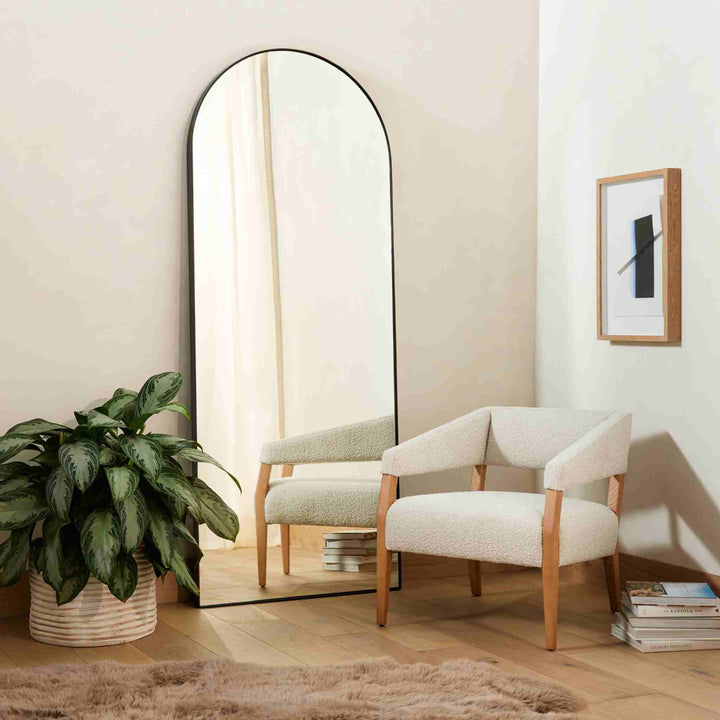 GEORGINA FLOOR MIRROR