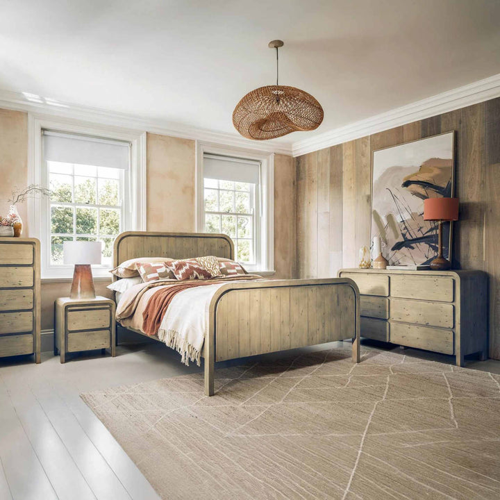 REVUE BED