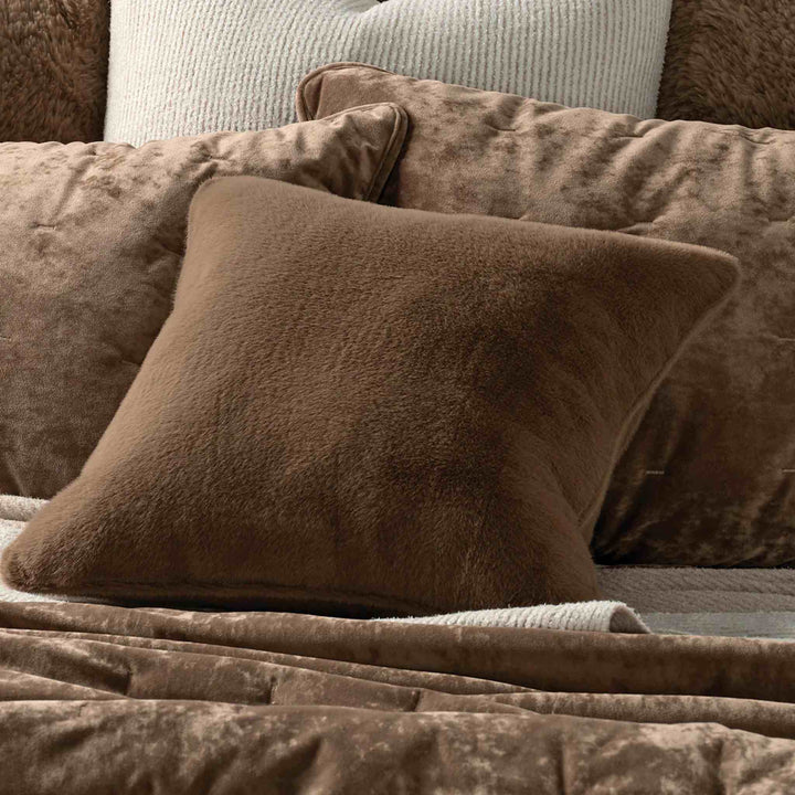 LOUNGE QUILT, TAUPE
