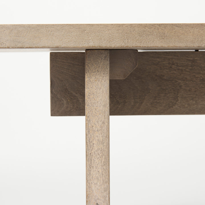 ARIA BENCH
