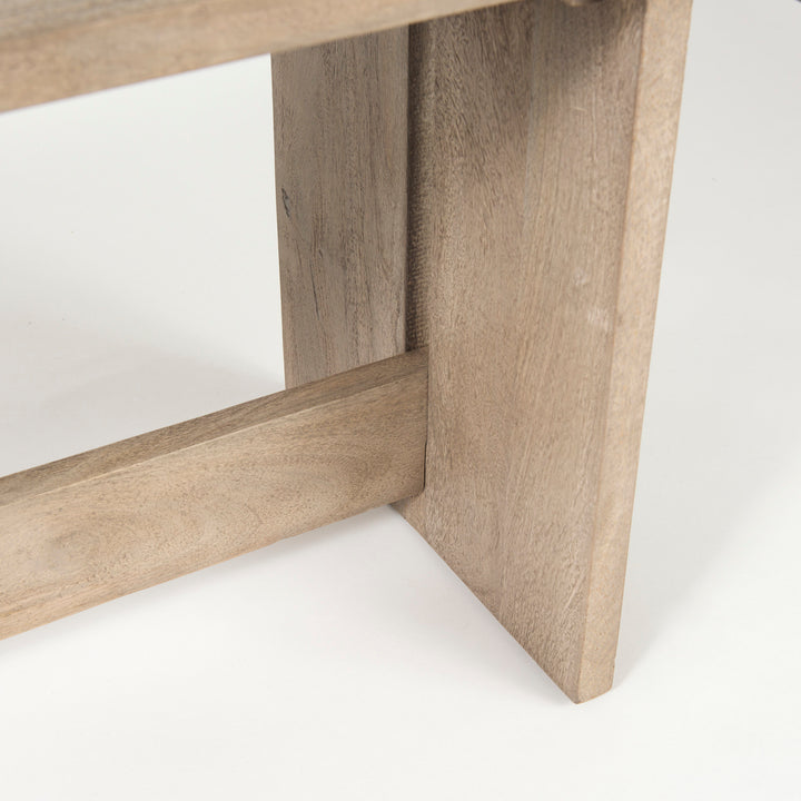 ARIA BENCH