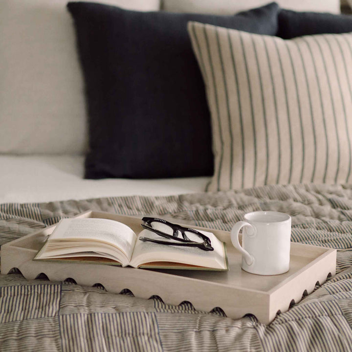 SCALLOPED EDGE TRAY, RECTANGULAR