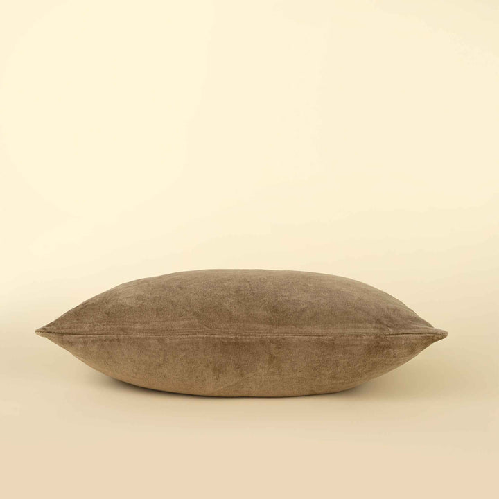 VERA LUXE PILLOW