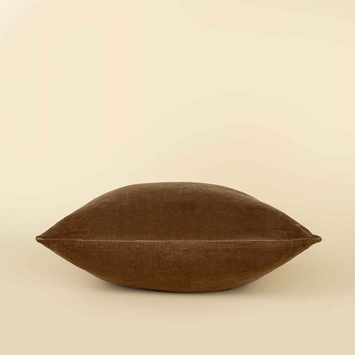 VERA LUXE PILLOW