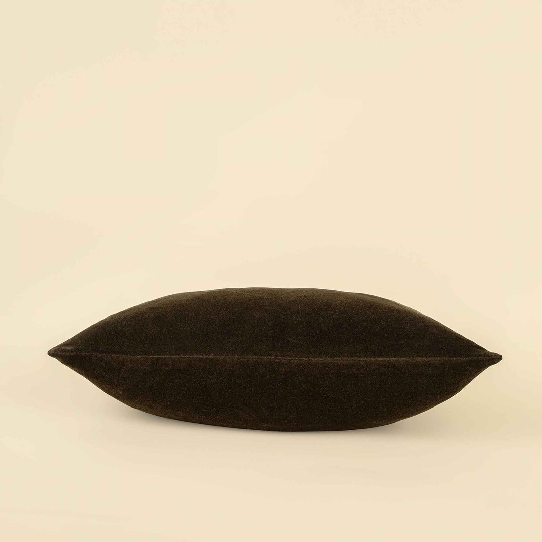 VERA LUXE PILLOW