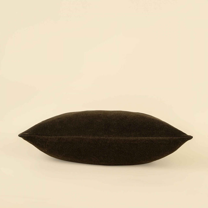 VERA LUXE PILLOW