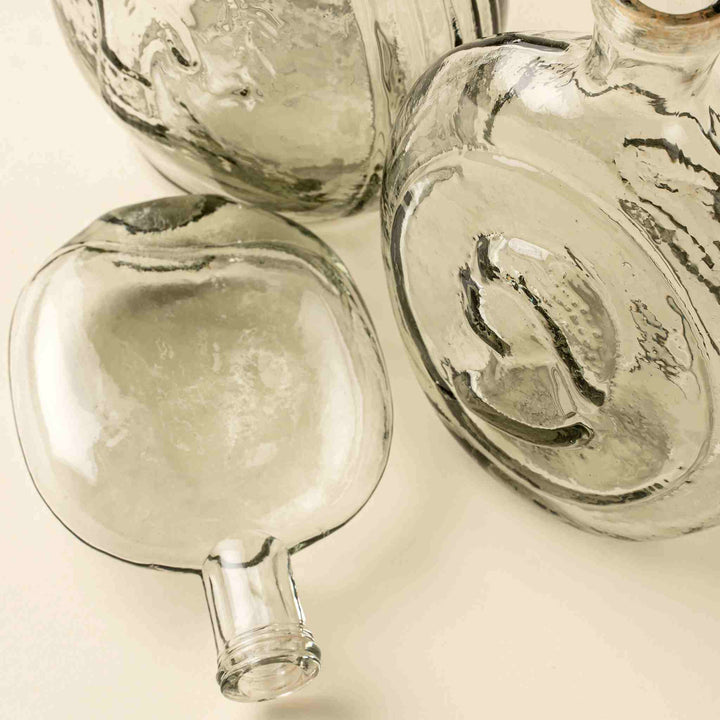 DECANTER VASE