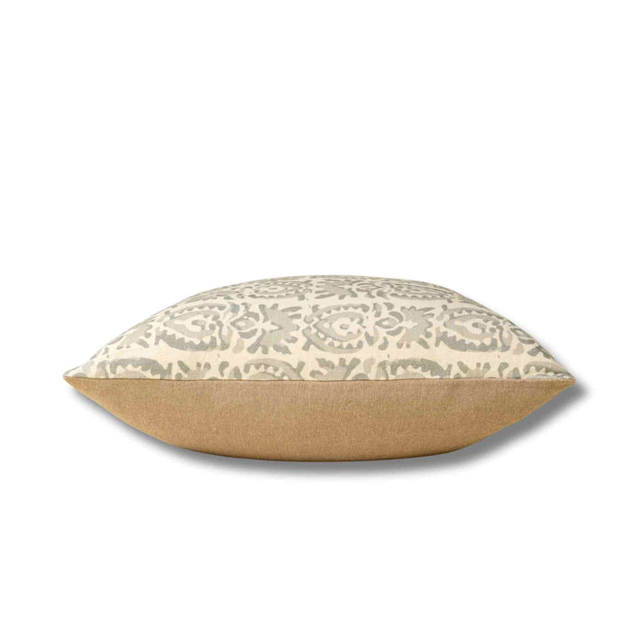 LYLA PILLOW