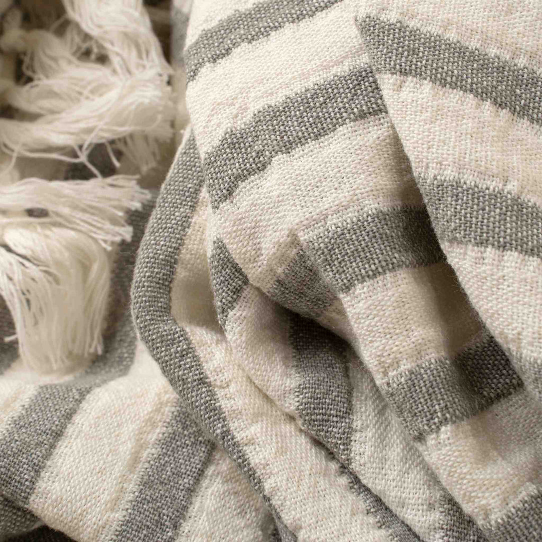 CASTAWAY COTTON THROW