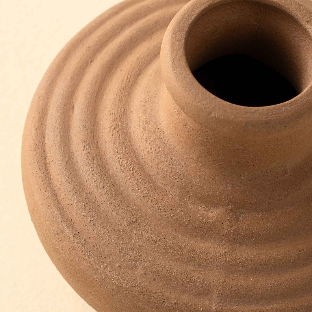 ASH TERRACOTTA MINI VASE