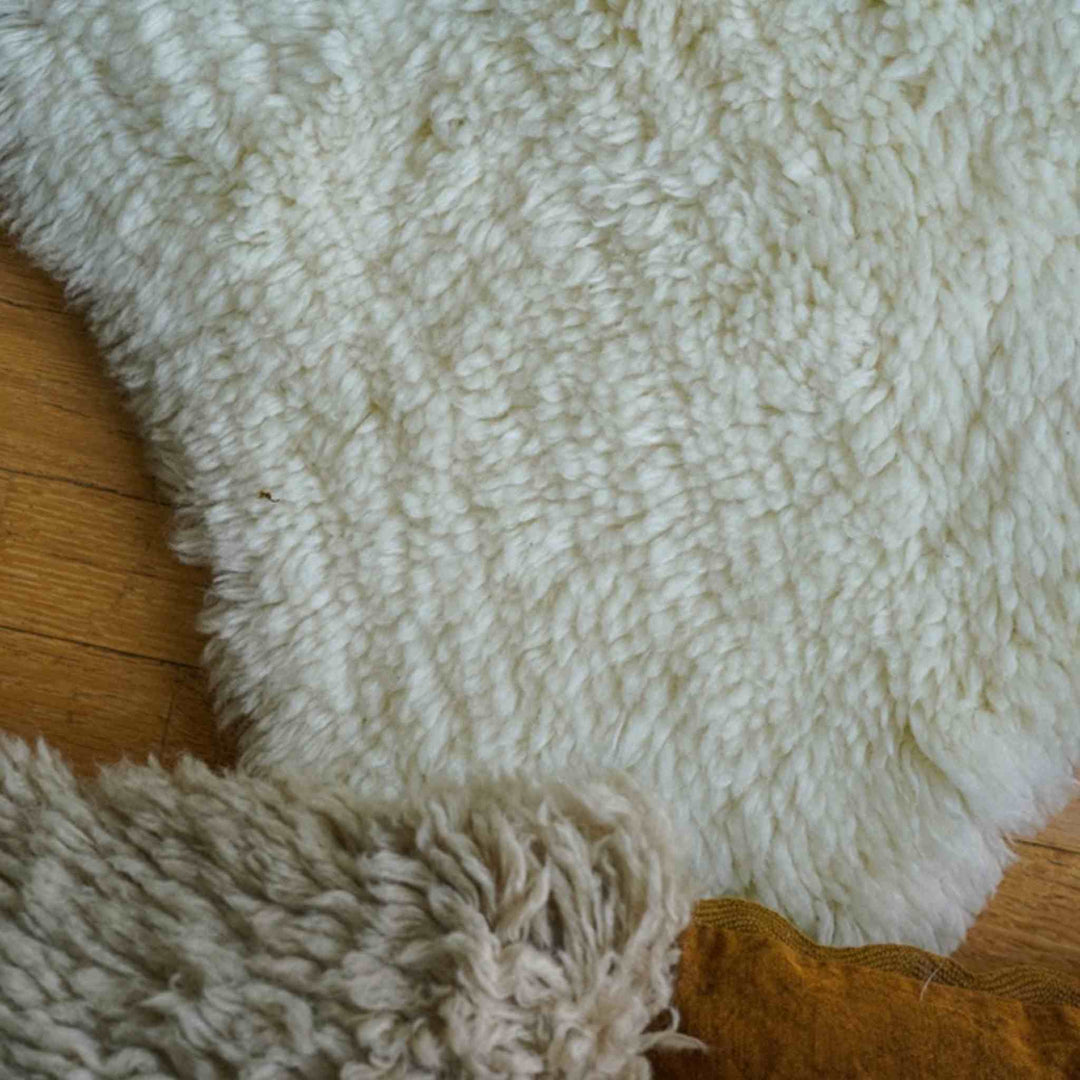 COTSWOLD WOOLEN BERBER RUG, IVORY