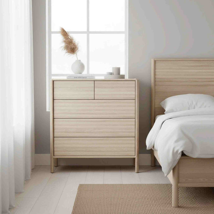 CHANNEL 5 DRAWER CHEST
