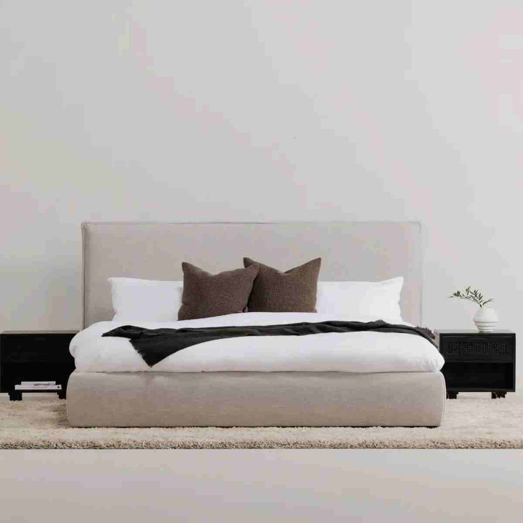 LAUSANNE BED