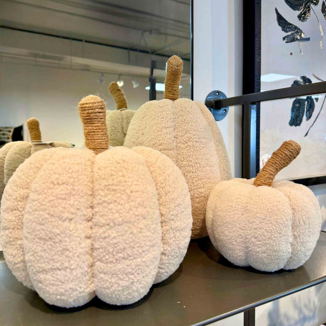 TAUPE FLEECE PUMPKIN