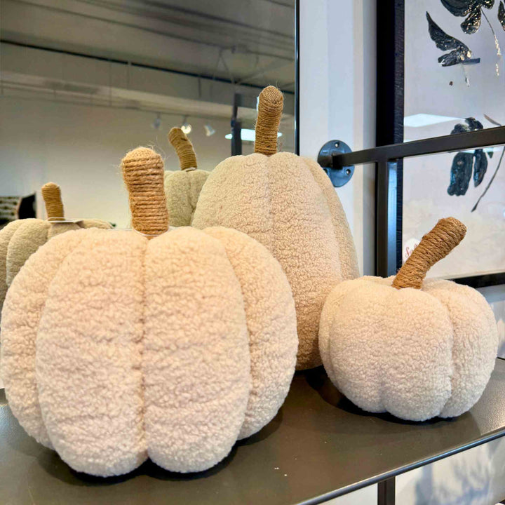 TAUPE FLEECE PUMPKIN