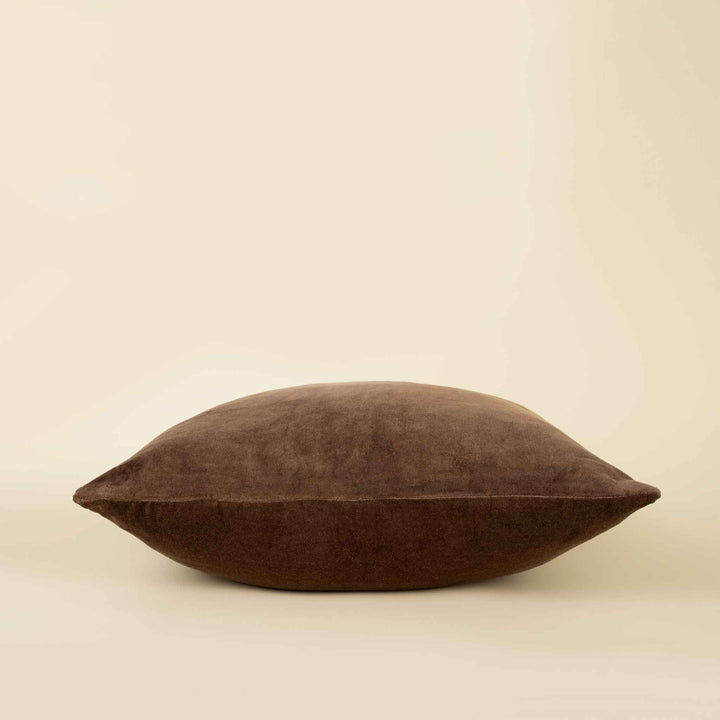 VERA LUXE PILLOW