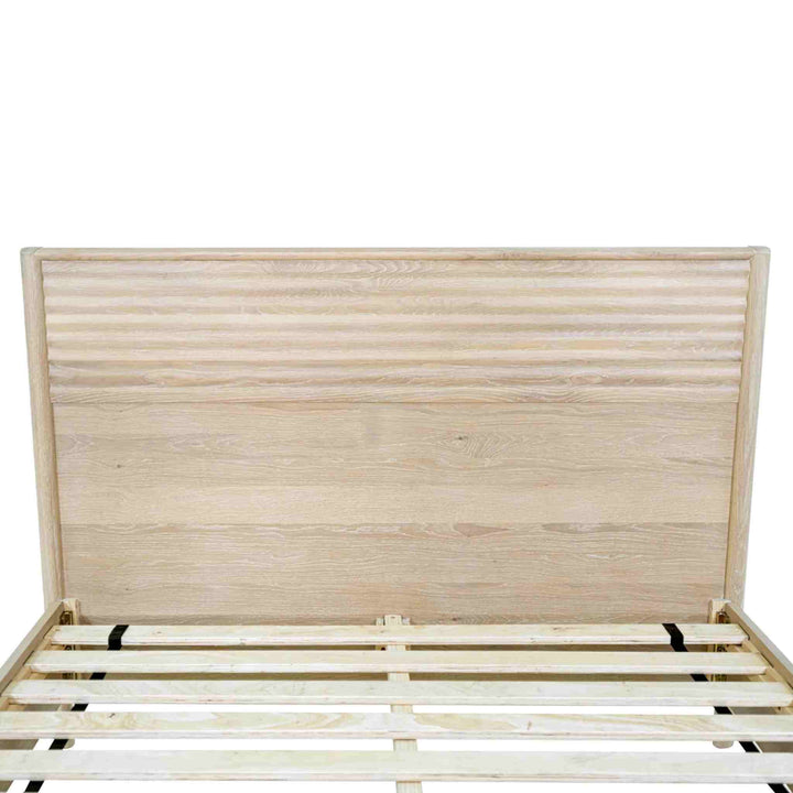 CHANNEL BED, LIGHT OAK