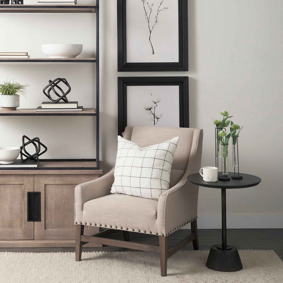 MERRIT END TABLE