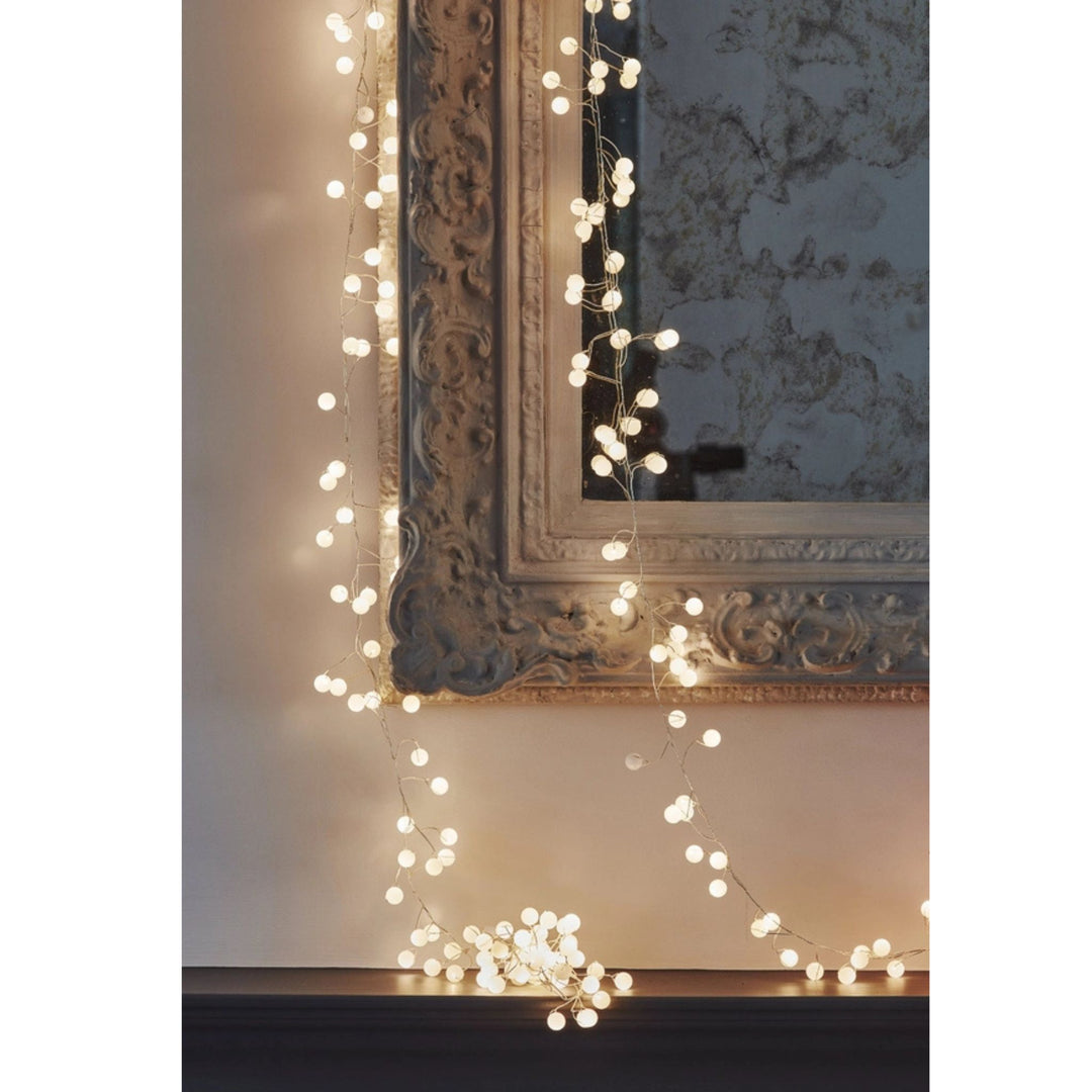SNOWBERRY STRING LIGHTS