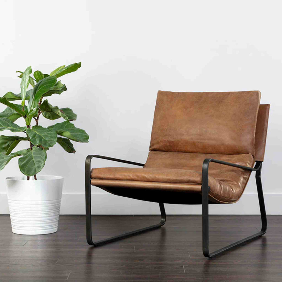 ZENITH LEATHER CHAIR