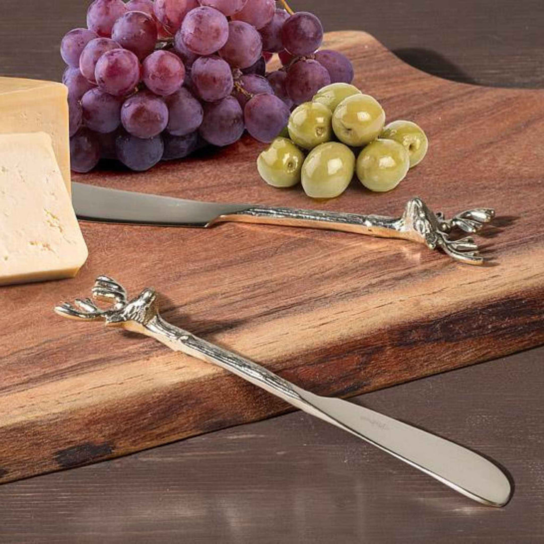 STAG PATE SPREADERS, S/2