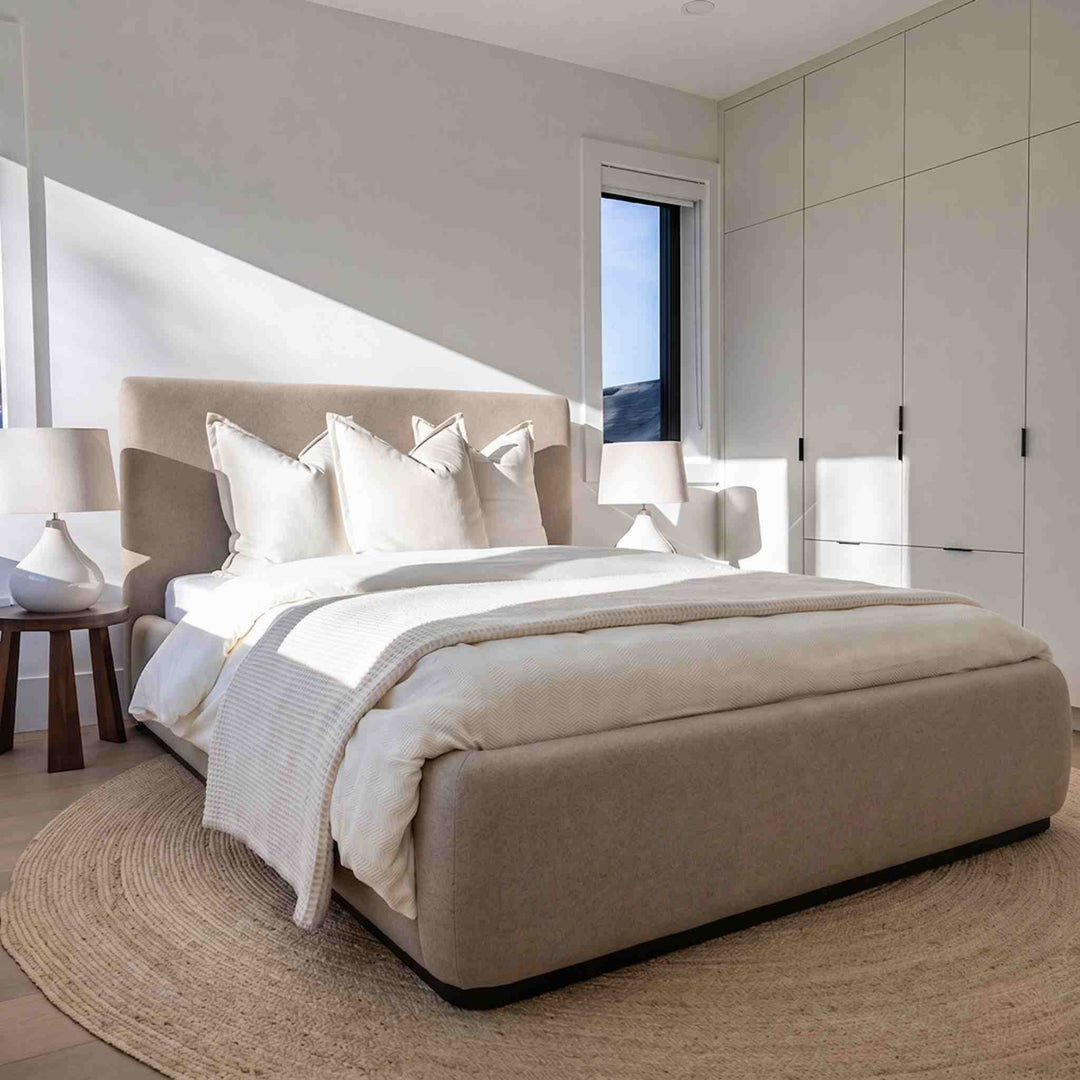 FELICITY BED