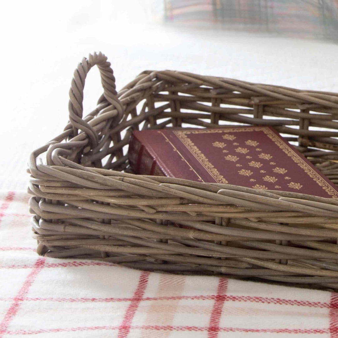GREY RATTAN TRAY