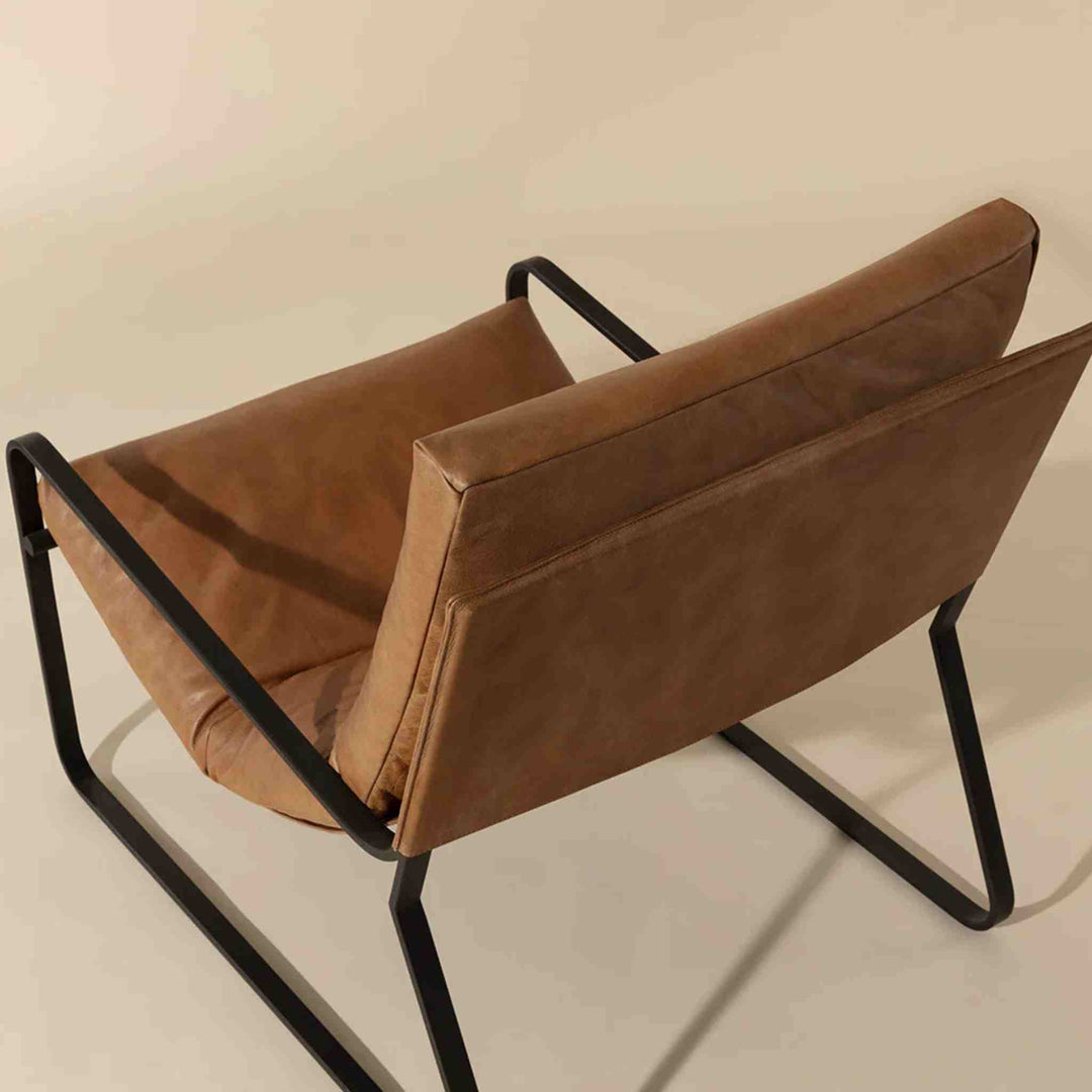 ZENITH LEATHER CHAIR