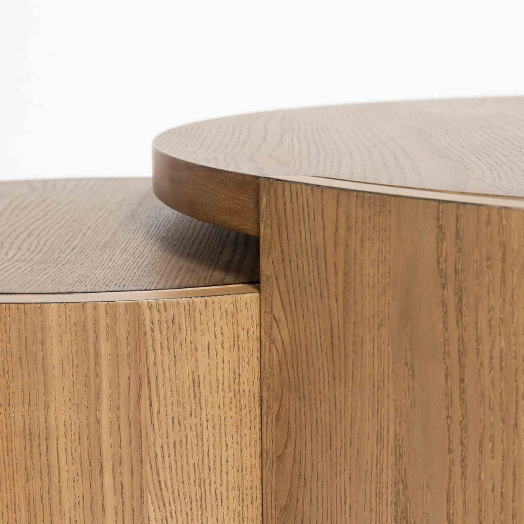 FIGURA NESTING TABLES