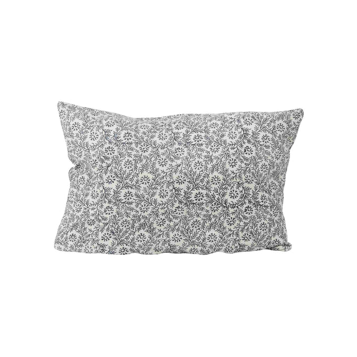 GEORGIA CREAM W/ INDIGO PILLOW