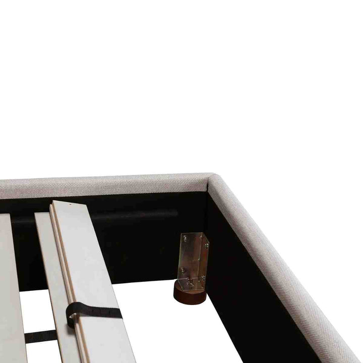 LAUSANNE BED