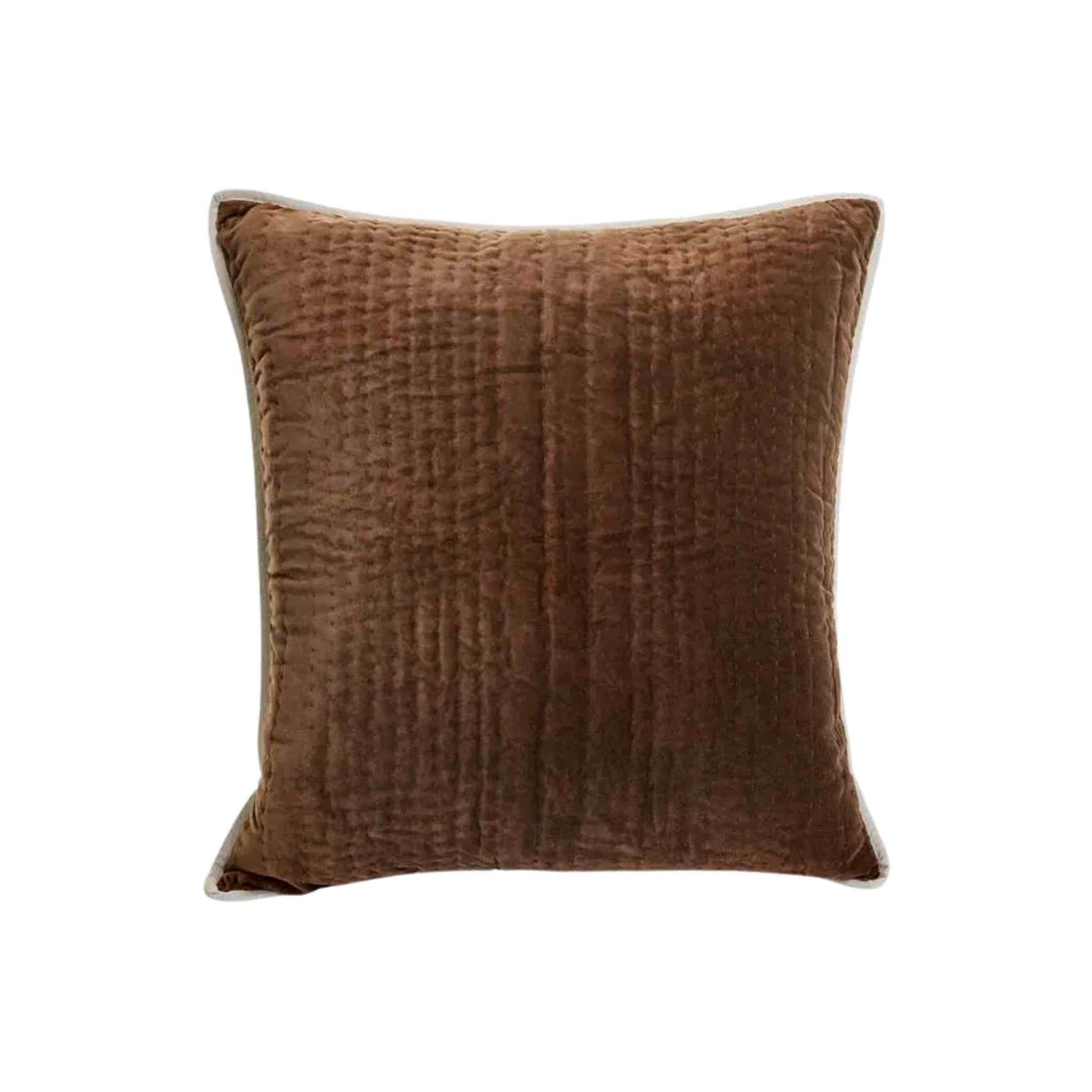 QUILTED PILLOW