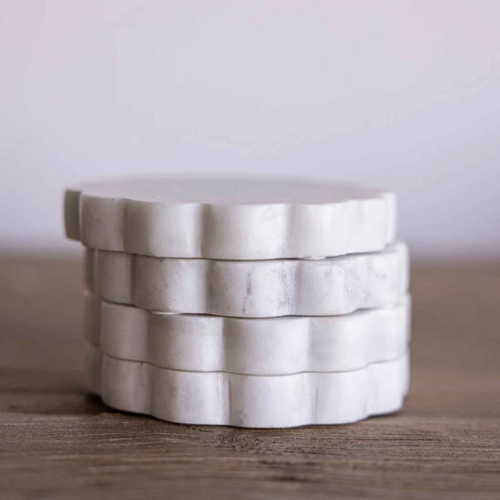 MARBLE SCALLOPED COASTERS S/4