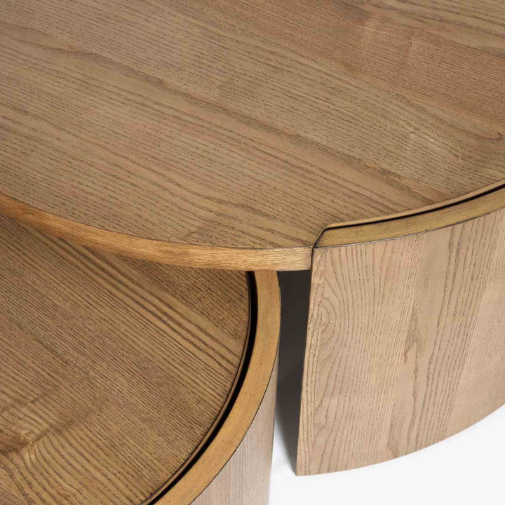 FIGURA NESTING TABLES