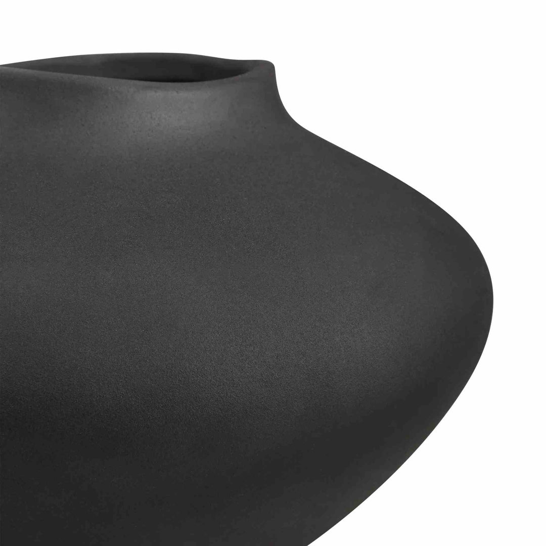 ORGANIC FIGURE VASE