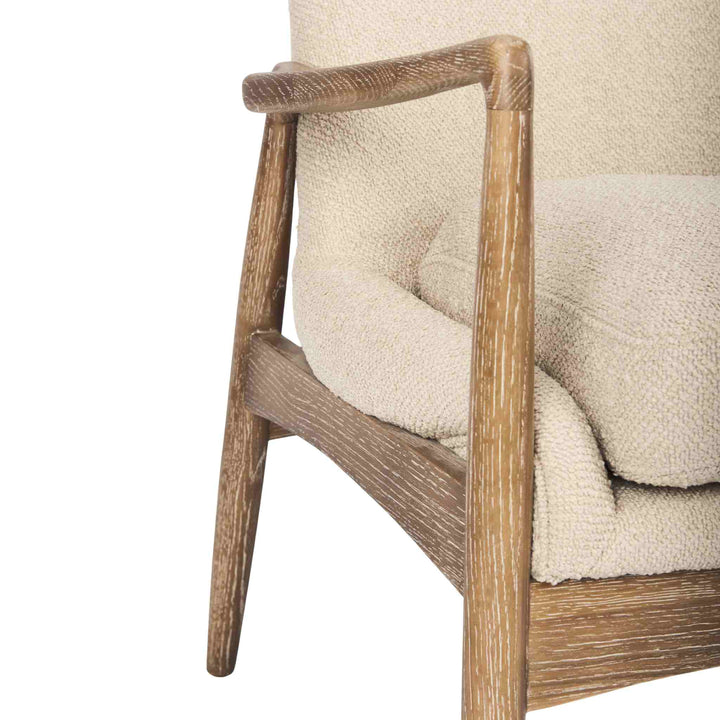 VISTAN ACCENT CHAIR