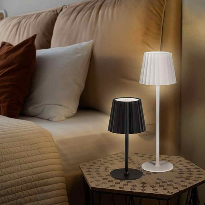 FLUTED SHADE LED TABLE LAMP