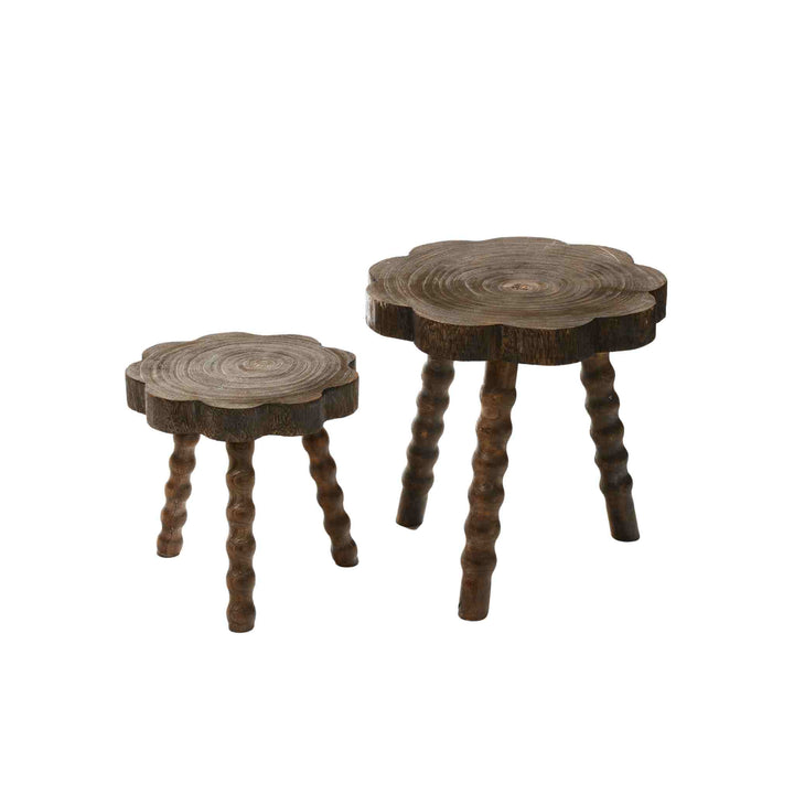 SCALLOP TOP ACCENT TABLE W/ BOBBIN LEGS