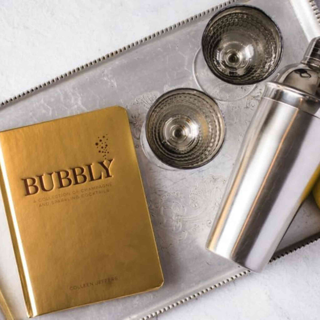 BUBBLY: A COLLECTION OF CHAMPAGNE AND SPARKLING COCKTAILS, BOOK