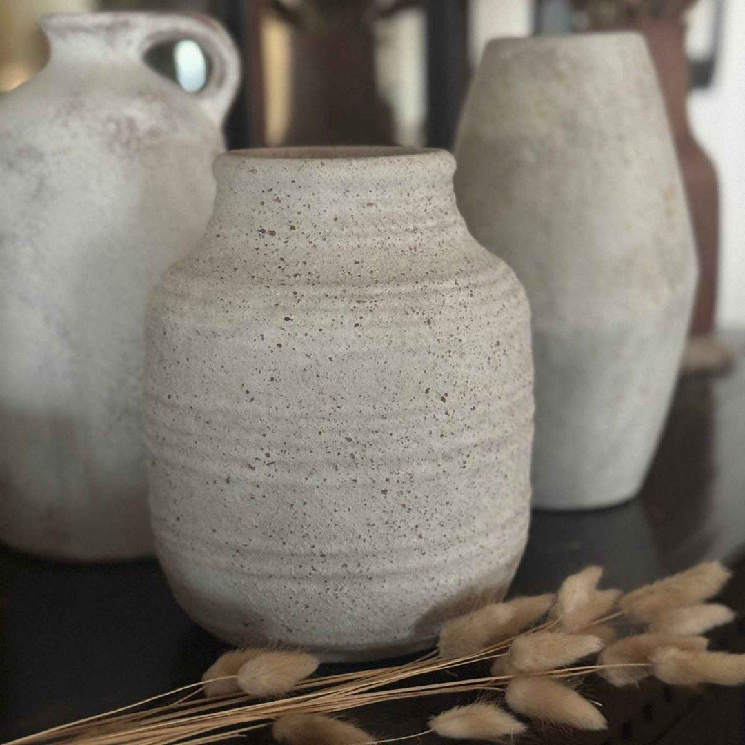 OSCAR POTTERY URN