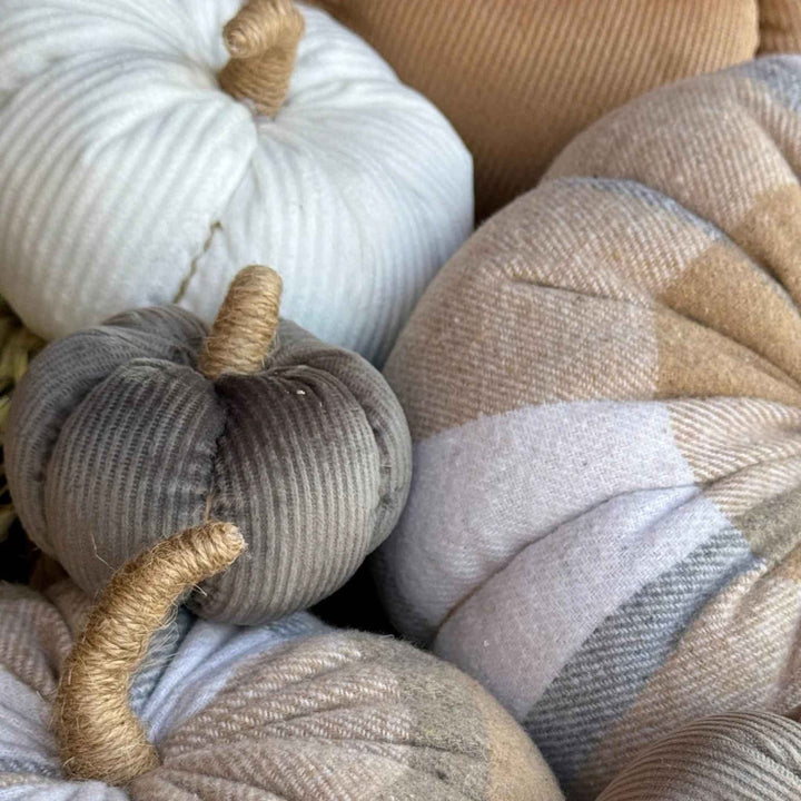 GRAY CORDUROY PUMPKIN